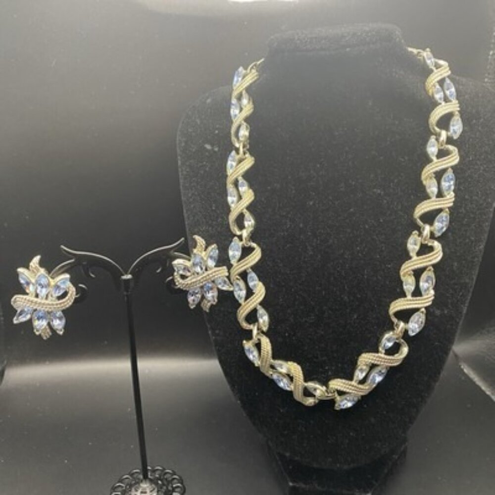 Vintage Coro Necklace Earrings Icy Blue Marquise Silver Tone Clip On 13+4" Bride